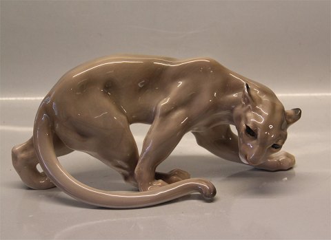 B&G Figurine B&G 1993 Mountain lion 13 x 28 cm, Puma Dahl-Jensen 
