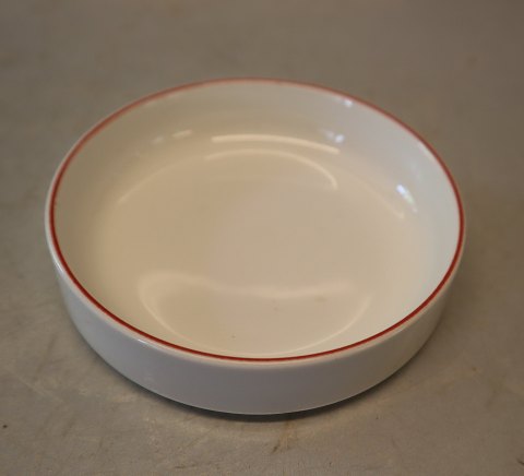 RED line 3082 Tray - Butter pad 9 cm (332) -4 ALL Seasons Royal Copenhagen 
faience Red Top