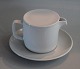 White Pot  6265 Gravy boat with lid and detachable stand 3 dl (563)
 Design Grethe Meyer Royal Copenhagen Porcelain
