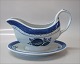 11-923 Sauce boat on fixed stand 15 x 23 cm Royal Copenhagen Aluminia Faience 
Tranquebar 
